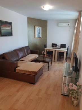 Camping Europe Apartments Art